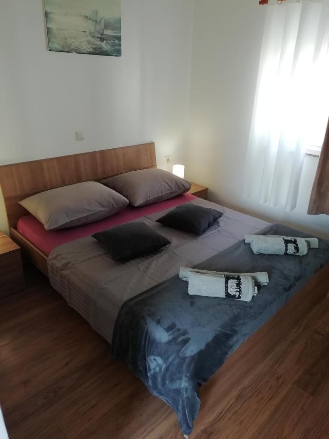 Apartman Ines Бибине Екстериор снимка