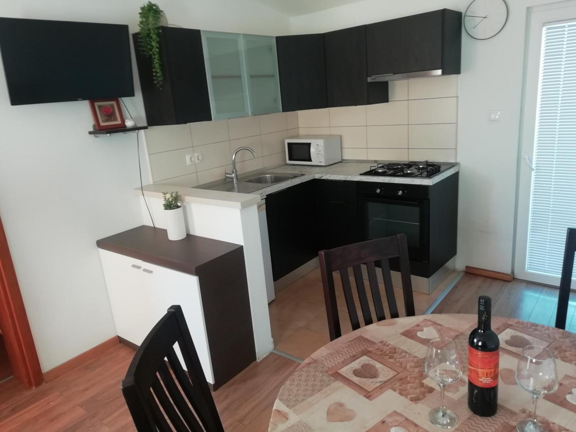 Apartman Ines Бибине Екстериор снимка